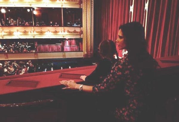 Виктория Бекхэм сходила с дочкой на Щелкунчика