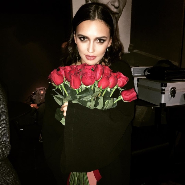 Солистка группы Serebro повредила ногу во время съемок клипа