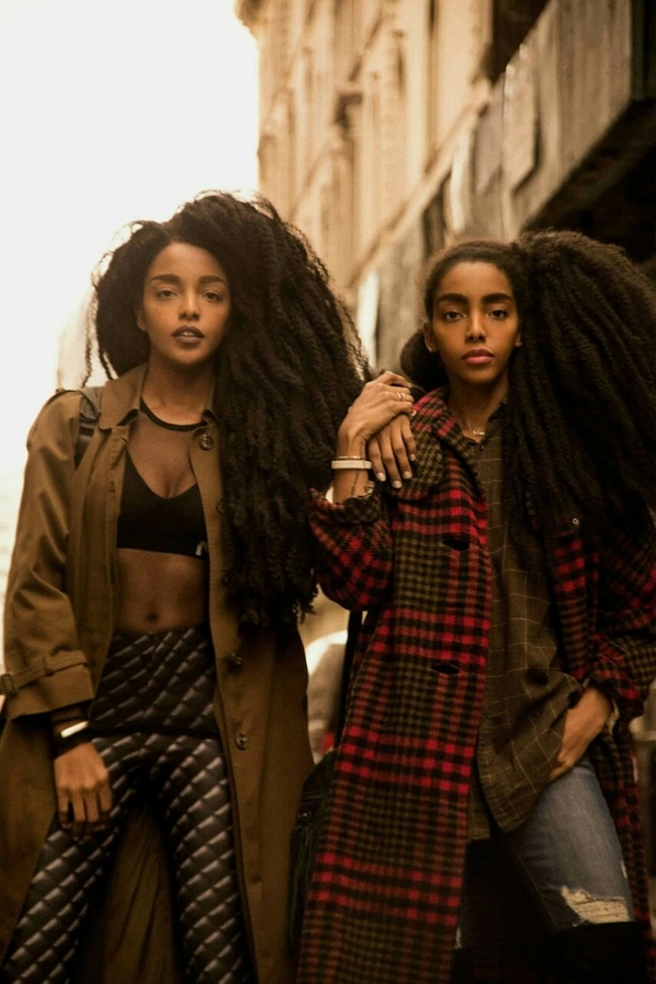 Двойной удар: ТОП-5 сестер-блогеров