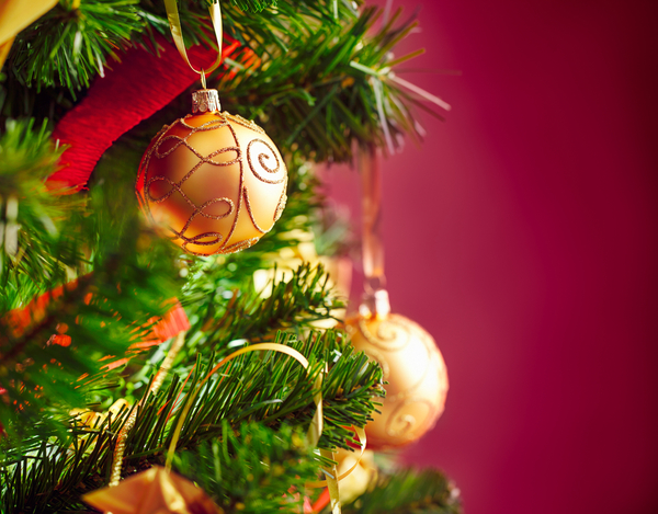 Поделки на Новый год 2016: Урашения на елку из старых носков