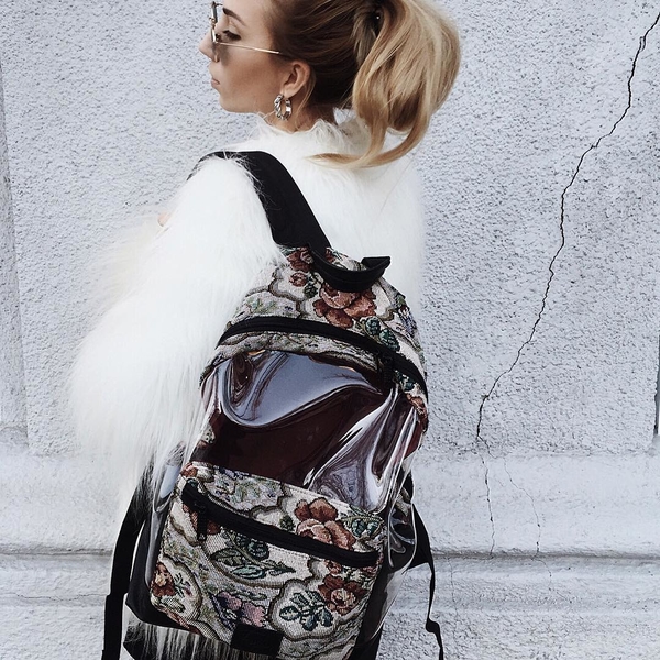 Вещь дня: Полупрозрачный рюкзак