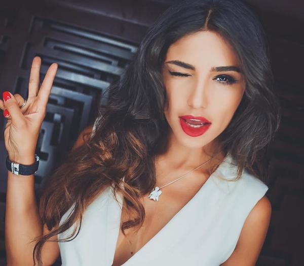 ТОП-5 лучших beauty-образов недели от украинских звезд