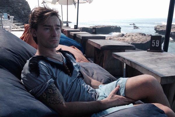 instagram.com/alanbadoev