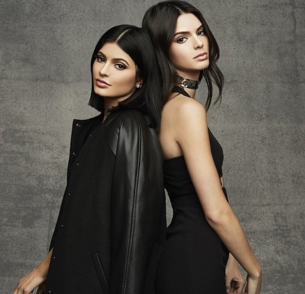 Сестры Дженнер покажут коллекцию на Неделе моды в Нью-Йорке