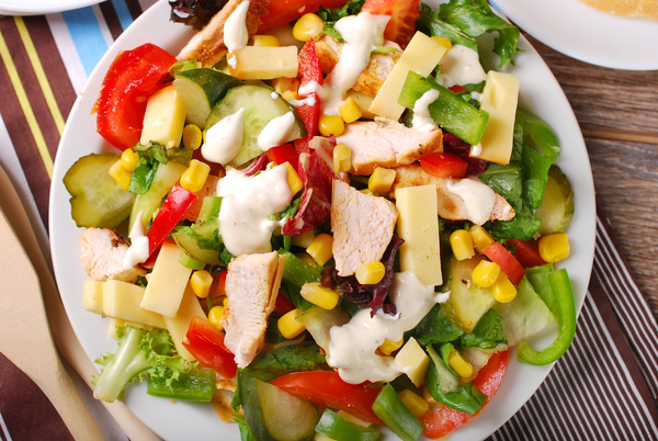 Как приготовить соус для салата Цезарь (видео)