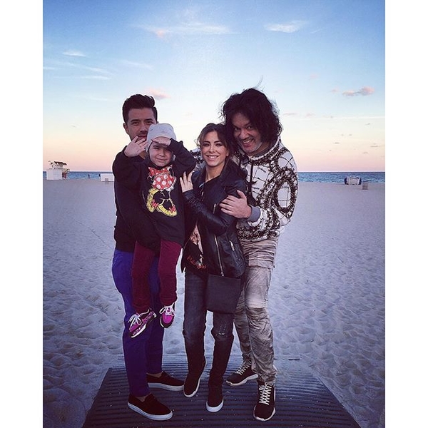 Семейная идиллия: Лорак с родными и Киркоровым отдохнула в Майами