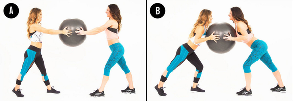 Занятия в паре: 6 лучших упражнений для подружек