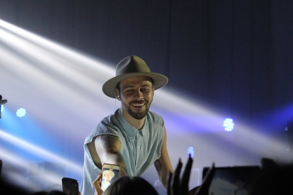 Макс Барских заинтриговал пикантным видео