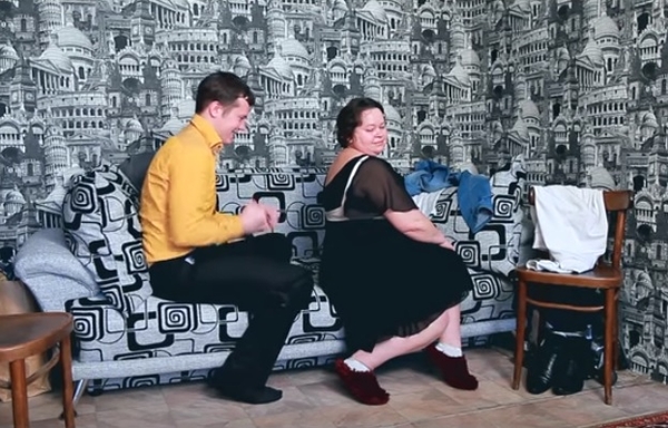 Мужская пародия на Экспонат: как парни собираются на свидание