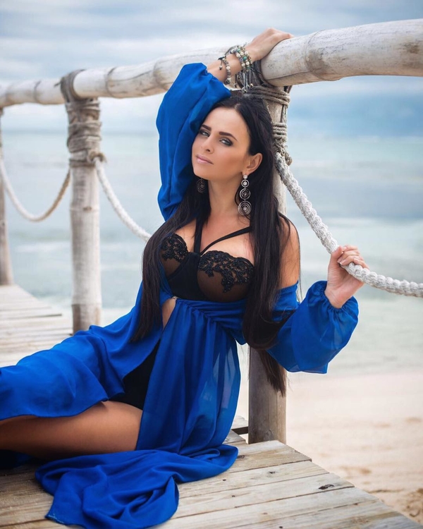 Участница шоу Дом 2 получила тройной перелом ноги на съемках клипа