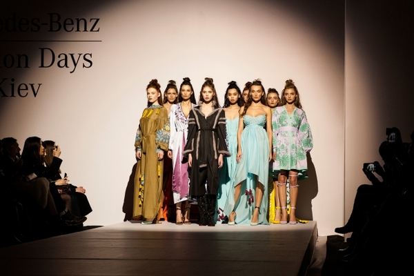 Коллекции первого дня MBKFD: Andreeva, Yuliya Magdych и FLOW