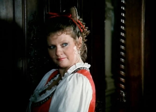 Самая обаятельная и привлекательная: Ирина Муравьева отмечает 68-летие