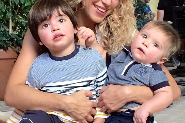 facebook.com/shakira