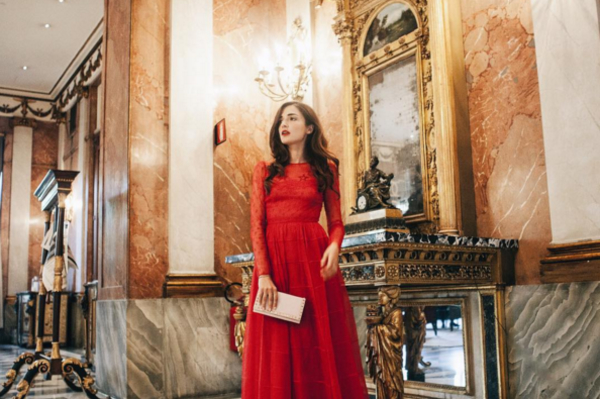 instagram.com/eleonoracarisi