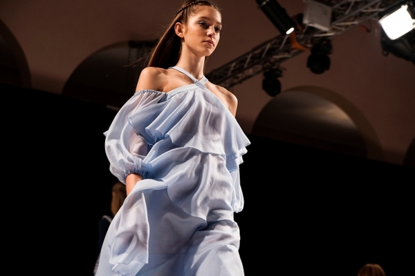 Коллекции третьего дня MBKFD: Anna October и OMELYA