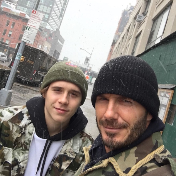 Блинный мастер-класс: Дэвид Бекхэм посоревновался с сыном