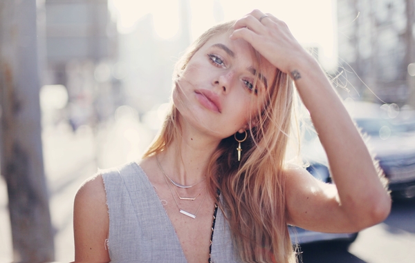 Российский модный блогер призналась в любви к Украине