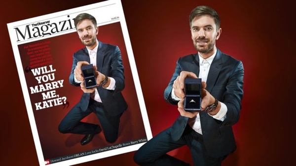 Британец сделал предложение девушке на обложке журнала