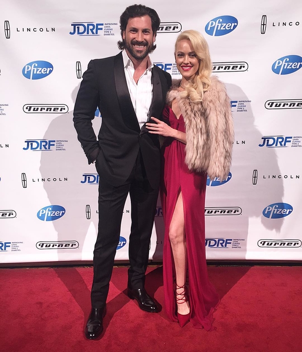 Экс-холостяк Максим Чмерковский отметил помолвку со своей невестой