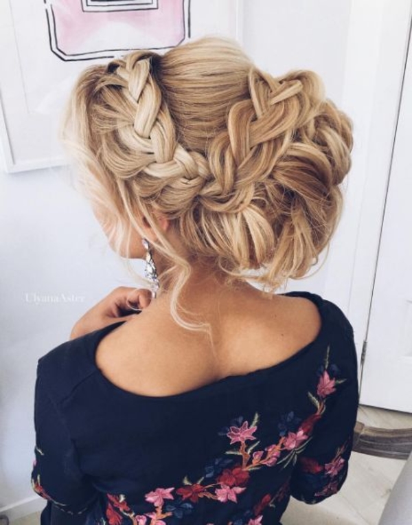 Красивые прически на 8 Марта