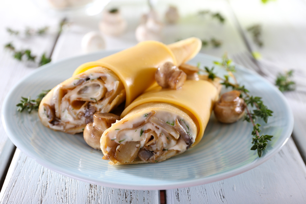 Что приготовить на Масленицу: Три рецепта блинов с грибами