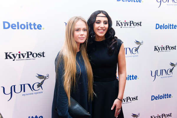 YUNA 2016: смотри фото с красной дорожки