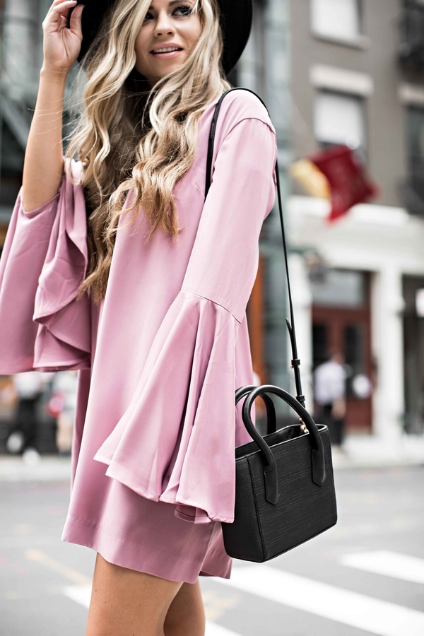 В чем встречать 8 Марта: стильные идеи