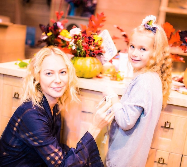 Аленова прокомментировала заявление экс-мужа о похищении дочки