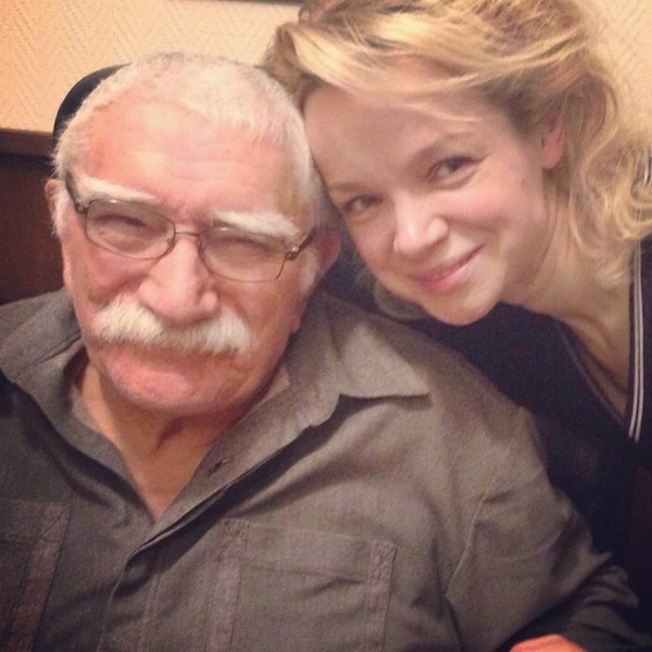 Жена Джигарханяна прояснила ситуацию с госпитализацией актера