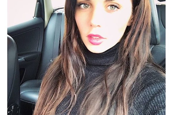 instagram.com/annasedokova