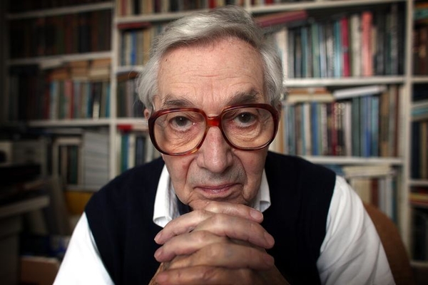 Умер Кен Адам – художник-постановщик фильмов про Джеймса Бонда