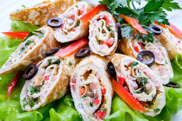 Блины с ветчиной: Три вкусные идеи