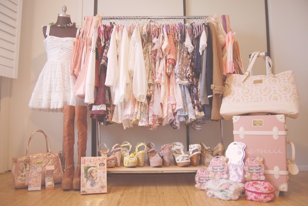 С чистого листа: какие вещи нужно выкинуть в обязательном порядке