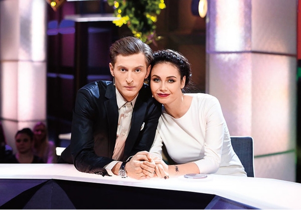 Ляйсан Утяшева с маленьким сыном поздравили Павла Волю с днем рождения