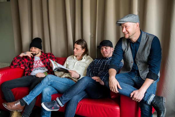 Бумбокс рассказали о макси-сингле и концертном туре Люди