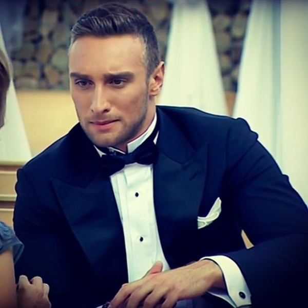 Холостяк 6 сезон: Иракли Макацария прочел стих на украинском языке