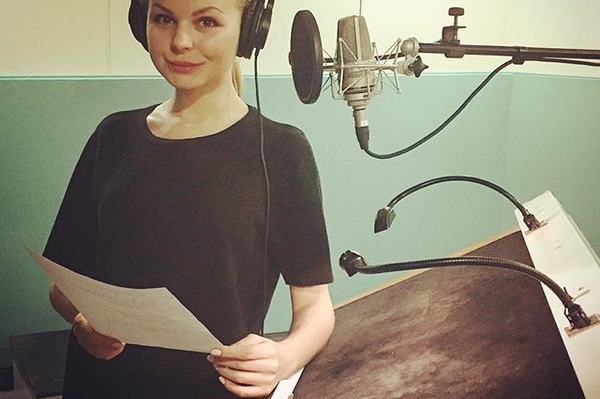 instagram.com/alisavox