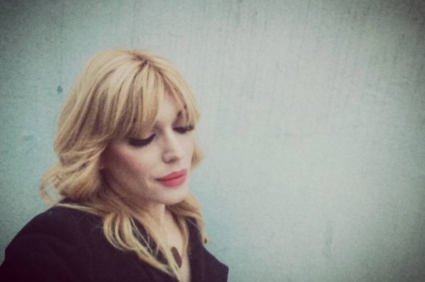 instagram.com/monritta