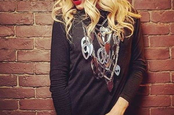 instagram.com/monritta