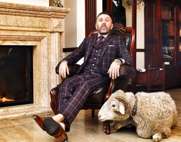 Сергей Шнуров прокомментировал уход вокалистки из своей группы