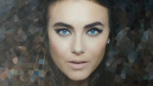 Виктория Крутая остригла волосы