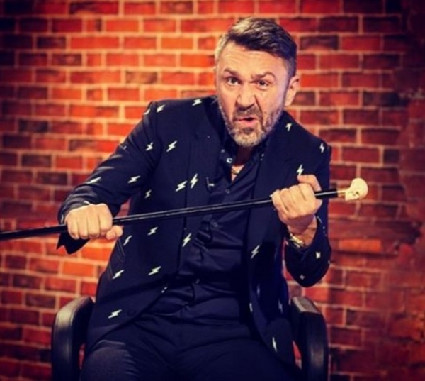 Шнуров запретил Алисе Вокс исполнять песню о "лабутенах"