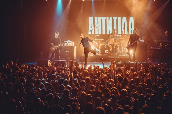 Группа Антитела презентовала новый пикантный клип