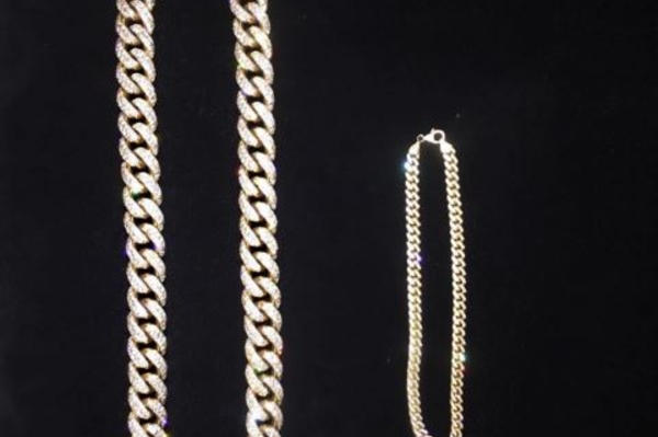 instagram.com/kimkardashian