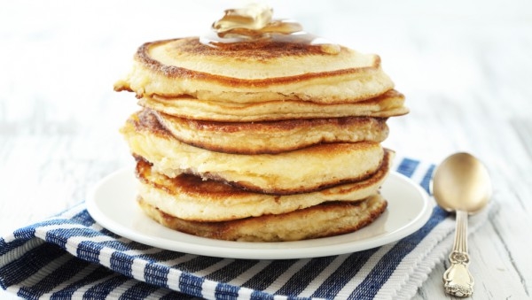 Постные оладьи: три идеи для завтрака