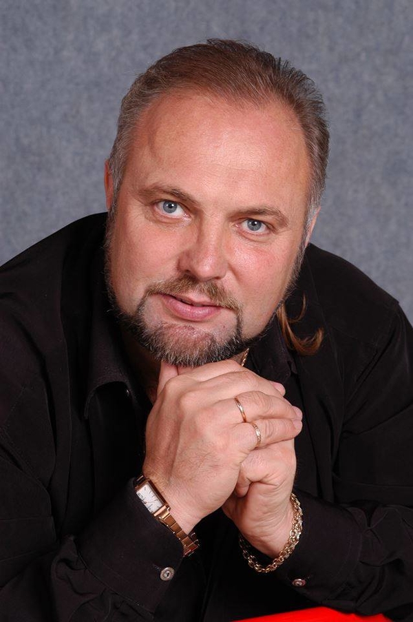 В Донецке грабители убили композитора Николая Присяжнюка