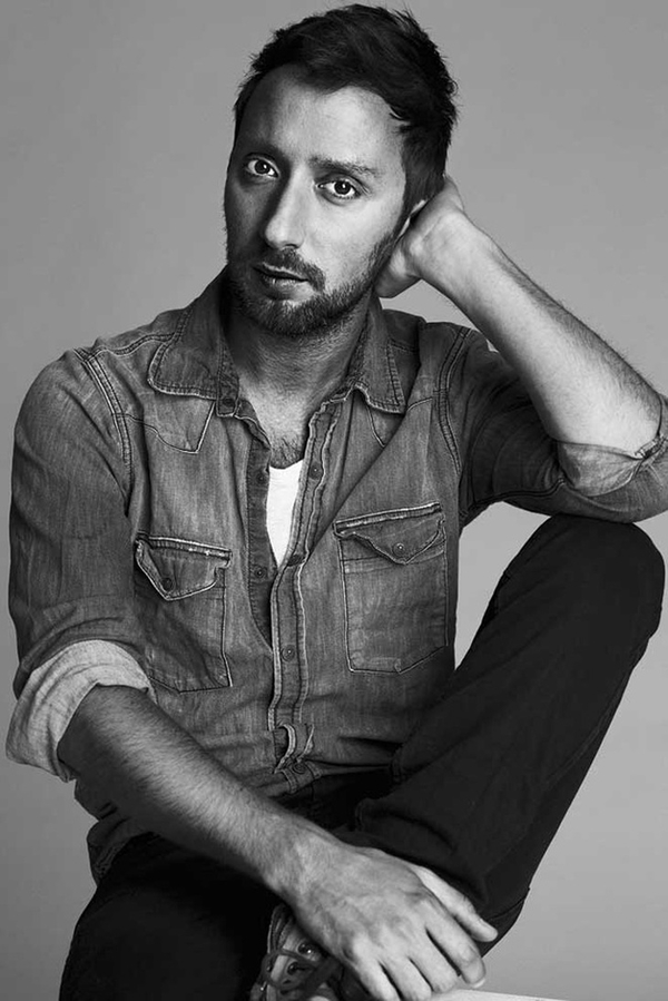 Энтони Ваккарелло покидает пост креативного директора Versus Versace