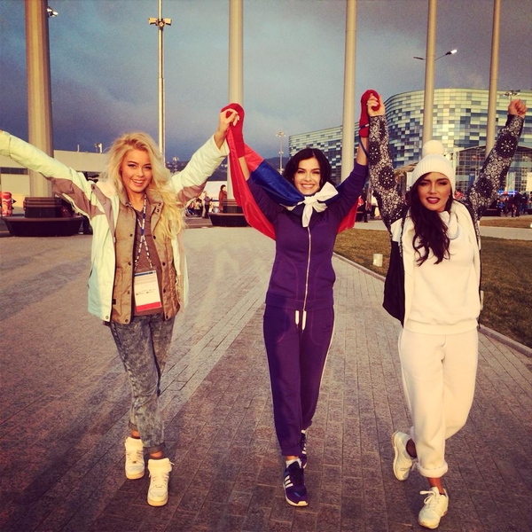 19-летняя москвичка пригрозила суицидом, если ее не возьмут в SEREBRO