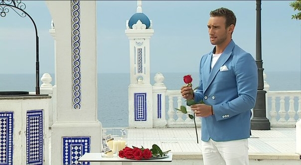 Холостяк 6 сезон онлайн: кто ушел в шестом выпуске