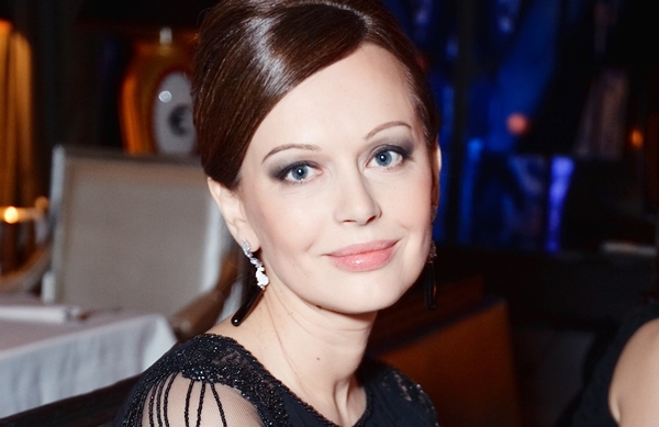 День рождения Ирины Безруковой: ТОП-10 ярких фото актрисы